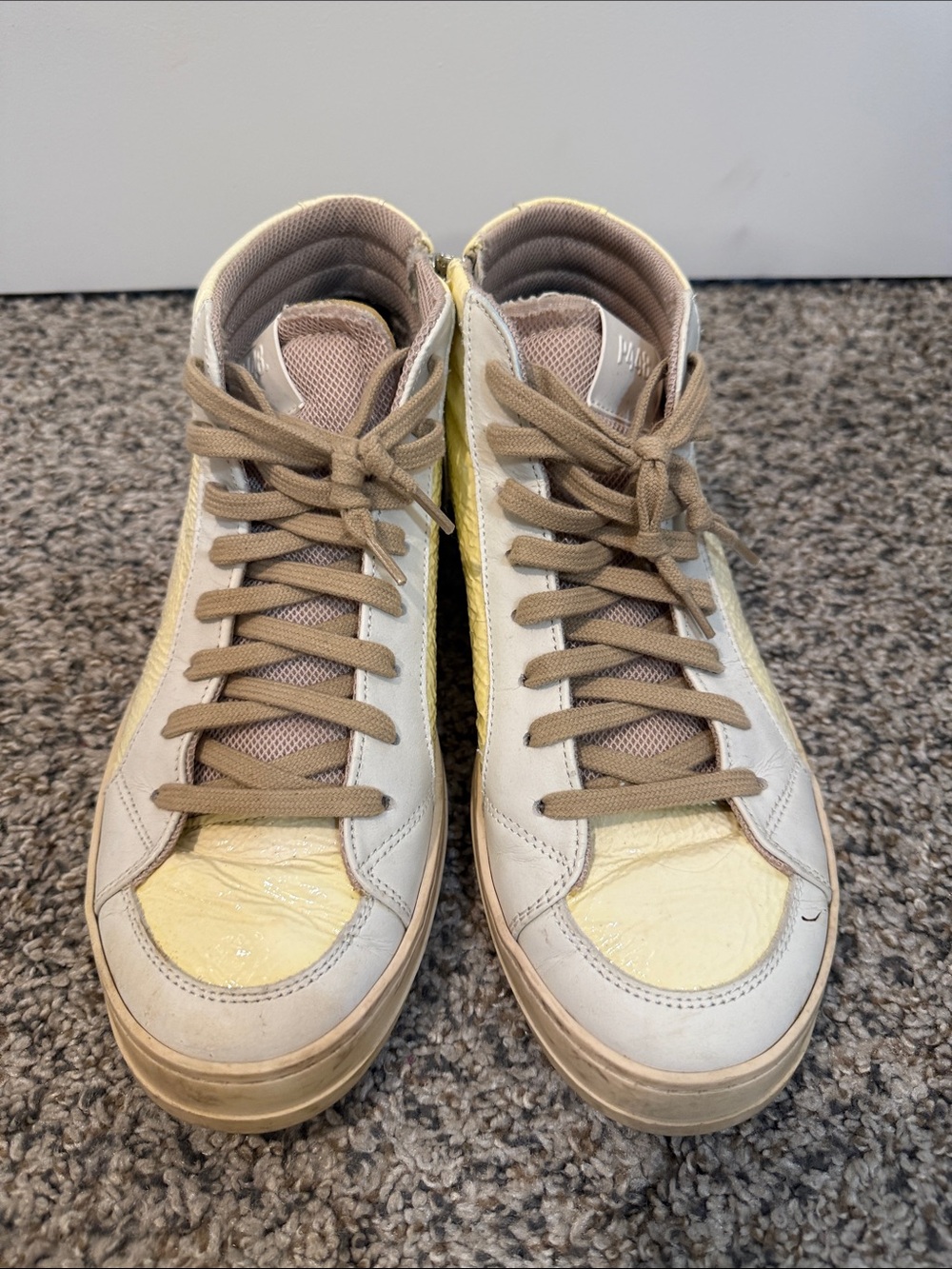 P448 Skate Mid Top Medusa Sneakers Distressed Side Zippers EU 40 9-9.5